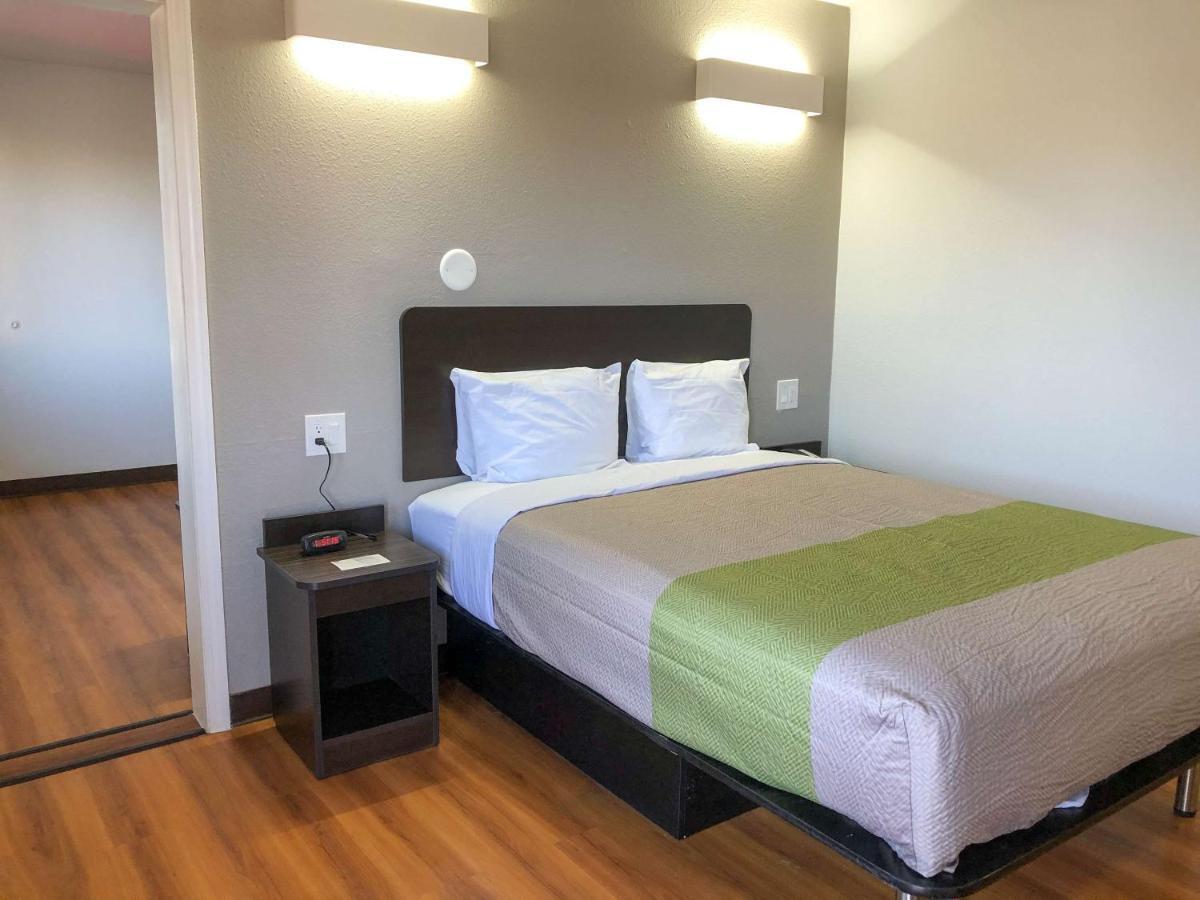 Studio 6 Wichita, Ks - Airport Экстерьер фото